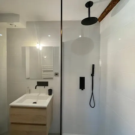 Chez Fifi - 28m2 - Hyper Centre - Wifi Διαμέρισμα